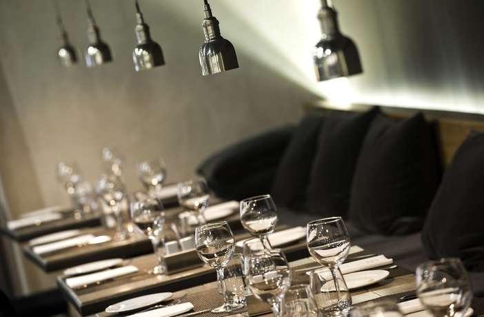 Imagen del bar/restaurante del Hotel Zenit Abeba. Foto 4