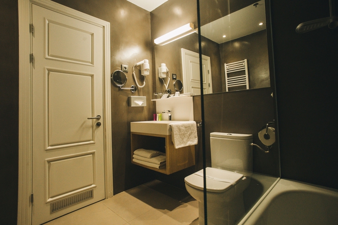 Imagen de la habitación del Hotel Zenit Budapest Palace. Foto 9