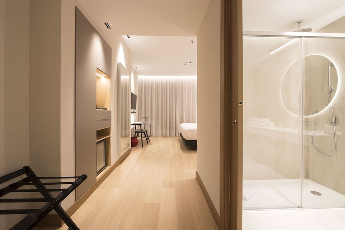 Imagen de la habitación del Hotel Zenit Convento San Martín. Foto 14