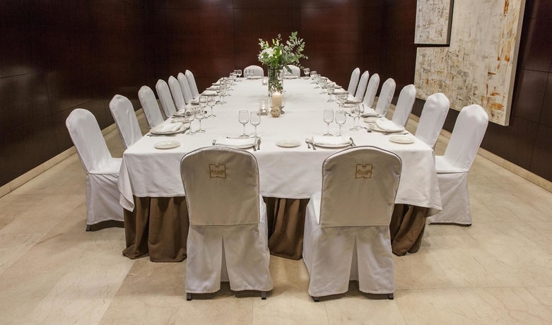 Imagen del bar/restaurante del Hotel Zenit Coruña. Foto 8