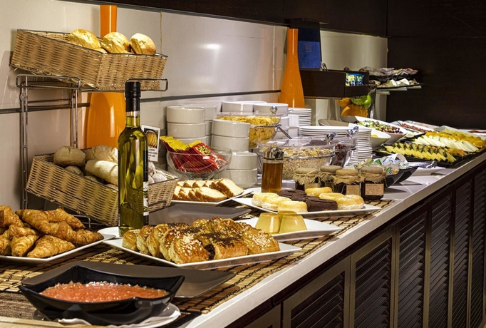 Imagen del bar/restaurante del Hotel Zenit Lisboa. Foto 9