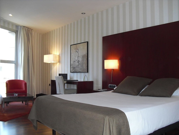 Imagen de la habitación del Hotel Zenit Lleida. Foto 5