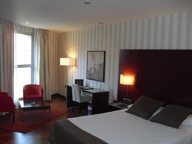 Imagen de la habitación del Hotel Zenit Lleida. Foto 6