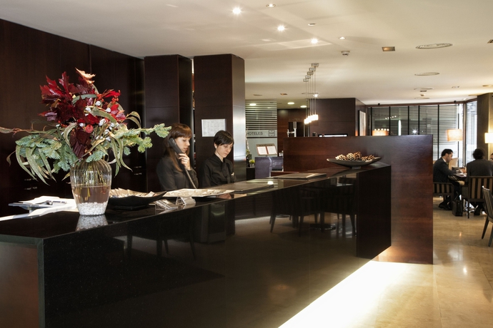 Imagen de los interiores del Hotel Zenit Lleida. Foto 16
