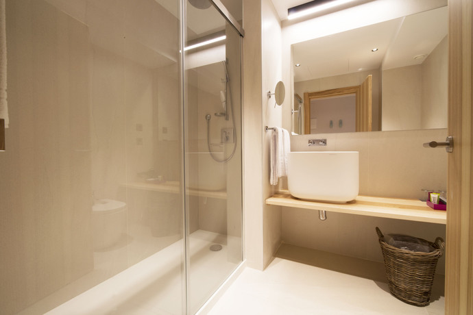 Imagen de la habitación del Hotel Zenit Sevilla. Foto 9