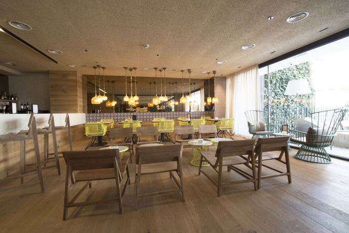 Imagen de los interiores del Hotel Zenit Sevilla. Foto 18