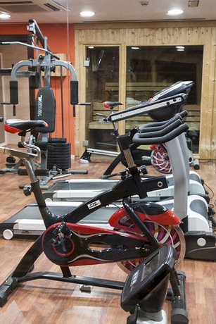 Imagen de los interiores del Hotel Zenit Valencia. Foto 12