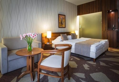 Imagen de la habitación del Hotel Zenit Wellness Balaton. Foto 6
