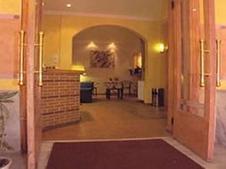 Imagen de los interiores del Hotel Zenith, Atenas. Foto 4
