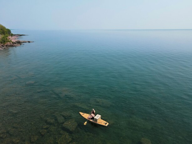Imagen de la habitación del Hotel Zenith Basecamp. Foto 9