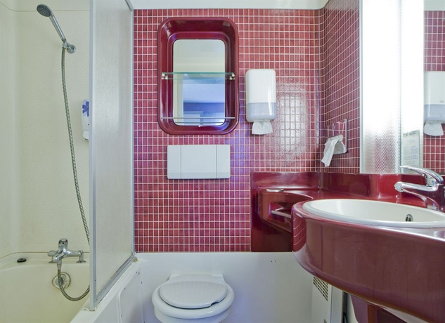 Imagen de la habitación del Hotel Zenith Caen. Foto 7