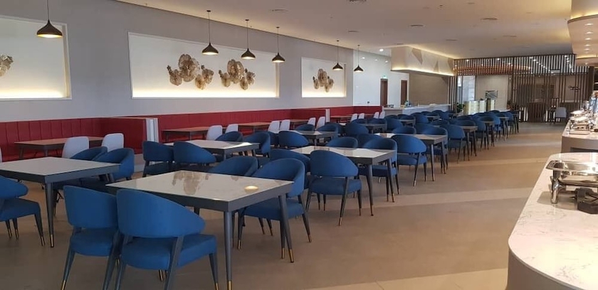 Imagen del bar/restaurante del Hotel Zenith Cameron. Foto 7