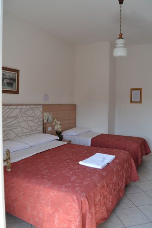 Imagen de la habitación del Hotel Zenith, Cervia. Foto 6