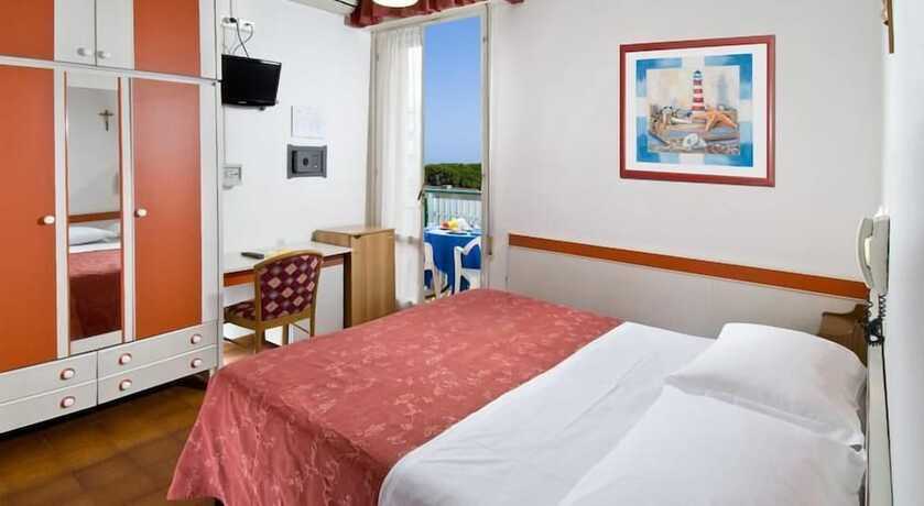 Imagen de la habitación del Hotel Zenith, Cervia. Foto 7