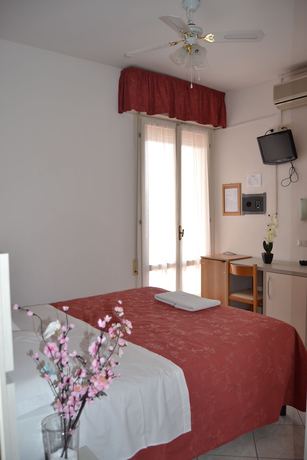 Imagen de la habitación del Hotel Zenith, Cervia. Foto 8