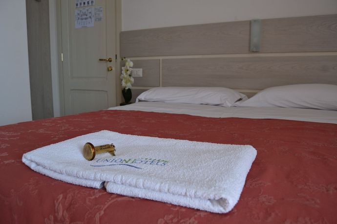 Imagen de la habitación del Hotel Zenith, Cervia. Foto 16