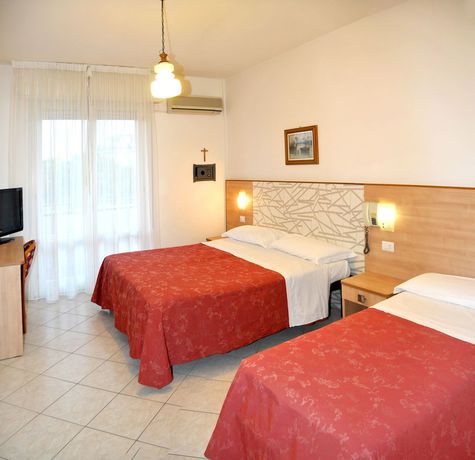 Imagen de la habitación del Hotel Zenith, Cervia. Foto 17
