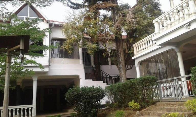 Imagen de los exteriores del Hotel Zenith Kigali. Foto 12