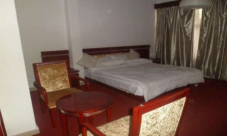 Imagen de la habitación del Hotel Zenith Kigali. Foto 9