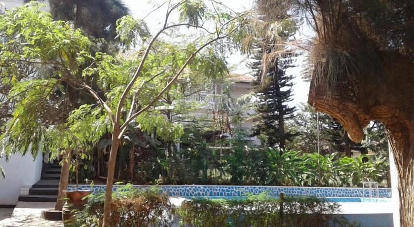 Imagen de los exteriores del Hotel Zenith Kigali. Foto 15