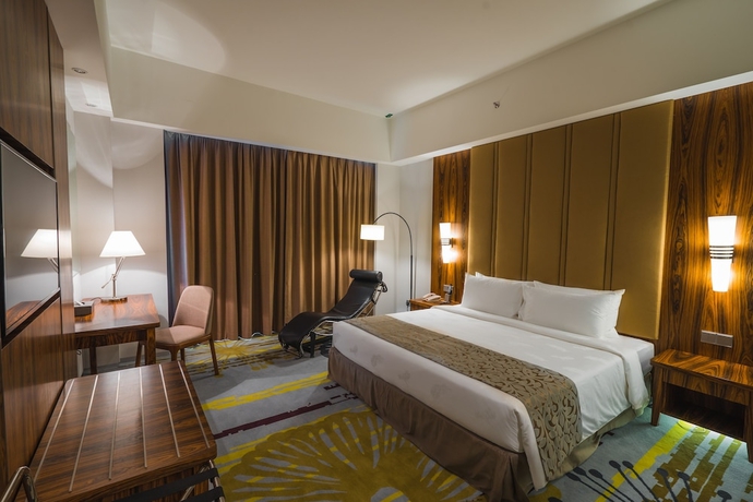 Imagen de la habitación del Hotel Zenith Putrajaya. Foto 7