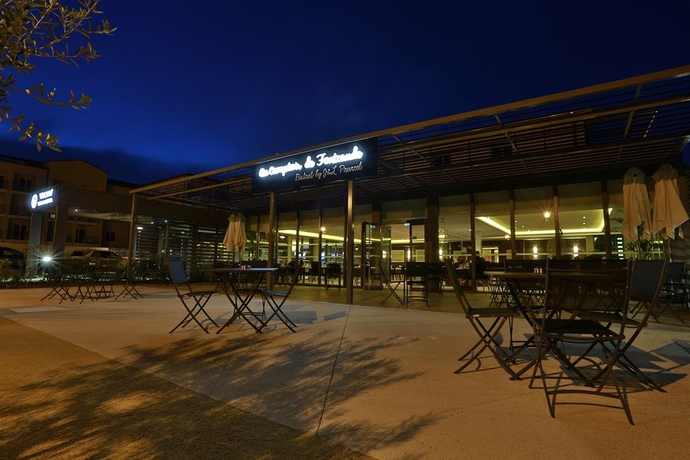 Imagen de los exteriores del Hotel Zenitude Relais and Spa - La Valadière. Foto 12