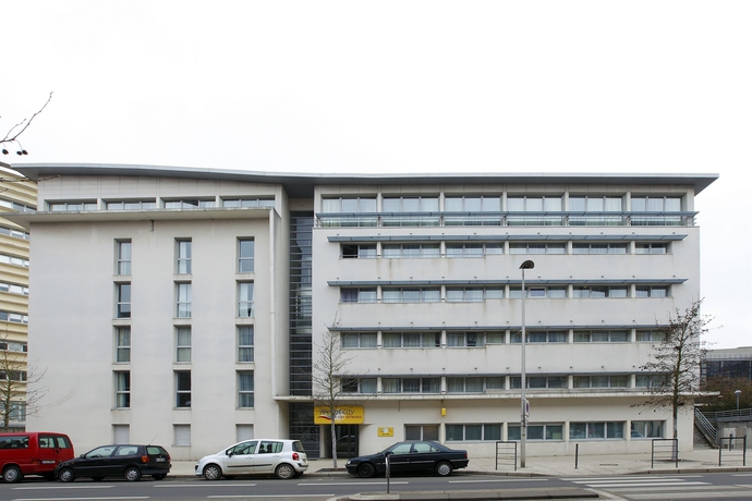 Imagen de los exteriores del Hotel Zenitude -résidences Le Mans Novaxis. Foto 11