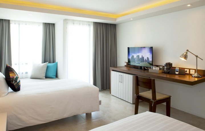 Imagen de la habitación del Hotel Zenmaya Oceanfront Phuket, Trademark Collection By Wyndham. Foto 14