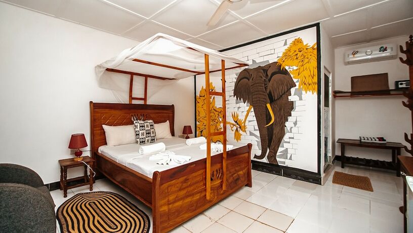 Imagen de la habitación del Hotel Zenobia Beach Resort. Foto 17