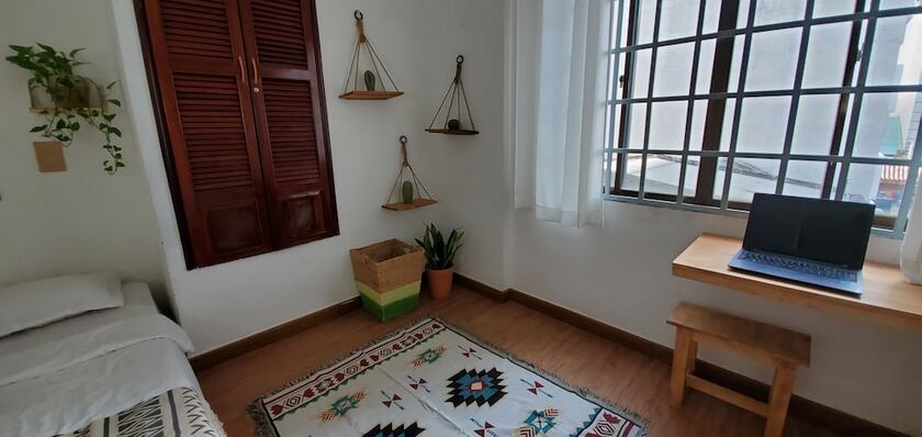 Imagen de la habitación del Hotel Zenstay. Foto 22