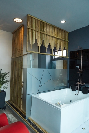Imagen de la habitación del Hotel Zensual. Foto 8