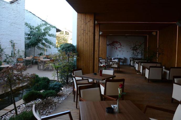 Imagen general del Hotel Zenti Plaza. Foto 4