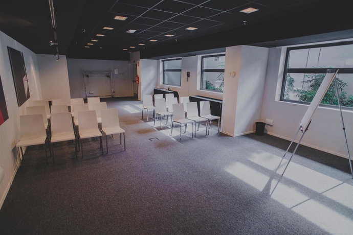 Imagen de los interiores del Hotel Zentral Castellana Norte. Foto 6