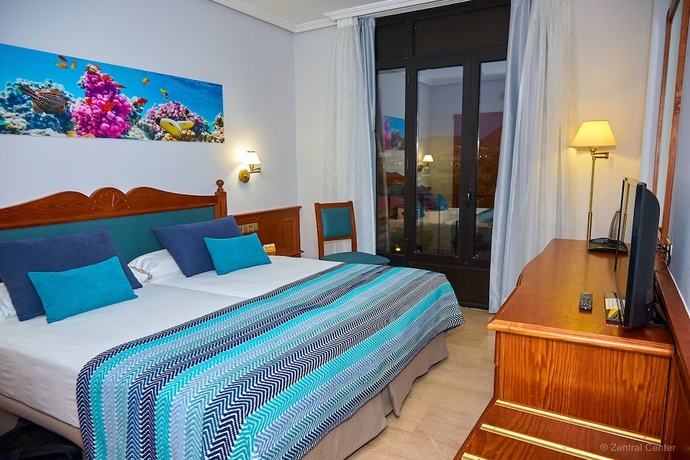 Imagen de la habitación del Hotel Zentral Center. Foto 3