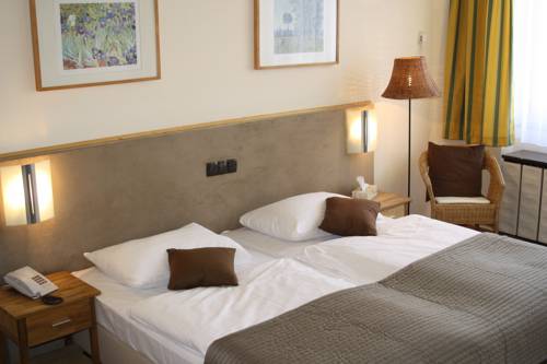 Imagen de la habitación del Hotel Zentral. Foto 6