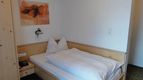 Imagen de la habitación del Hotel Zentral, Kirchberg in Tirol. Foto 16