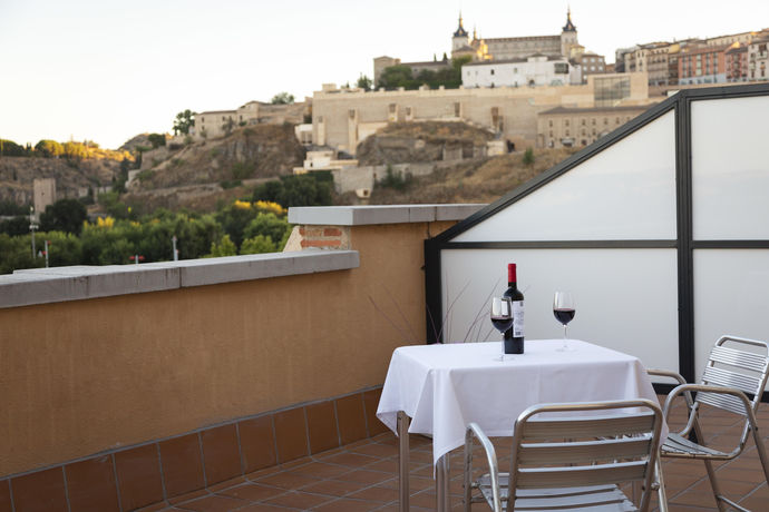 Imagen de la habitación del Hotel Zentral Mayoral. Foto 6