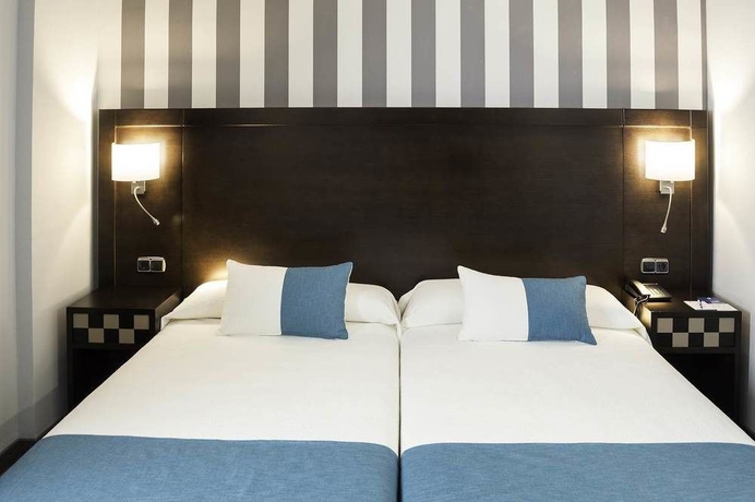 Imagen de la habitación del Hotel Zentral Parque. Foto 6