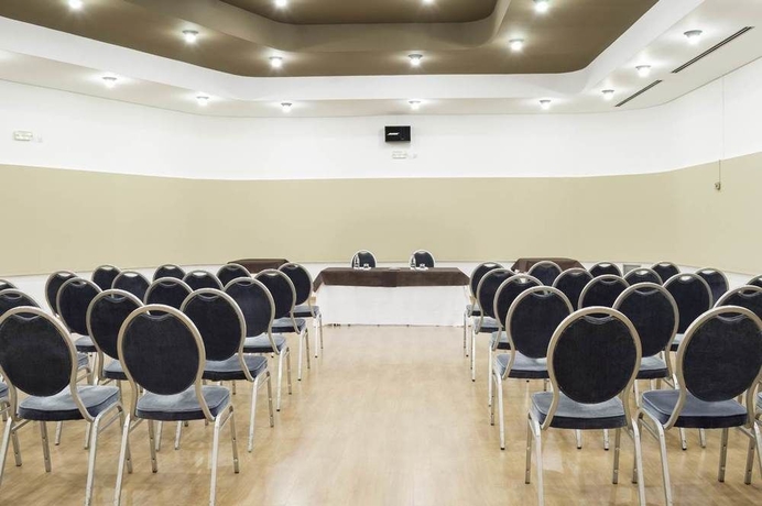 Imagen de los interiores del Hotel Zentral Parque. Foto 11