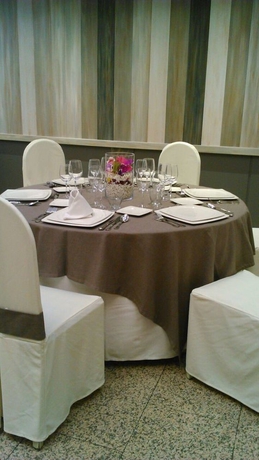 Imagen de los interiores del Hotel Zentral Parque. Foto 14