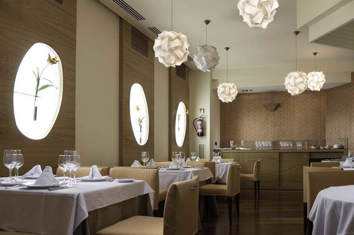 Imagen del bar/restaurante del Hotel Zentral Parque. Foto 5