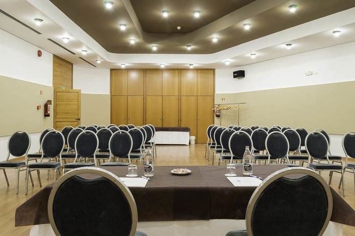 Imagen de los interiores del Hotel Zentral Parque. Foto 16