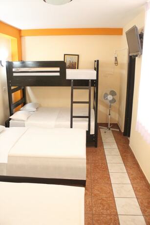 Imagen de la habitación del Hotel Zentrico. Foto 13