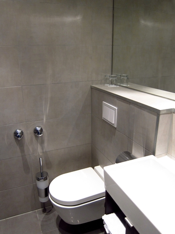 Imagen de la habitación del Hotel Zentrum, Frankfurt. Foto 7