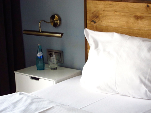 Imagen de la habitación del Hotel Zentrum, Frankfurt. Foto 10