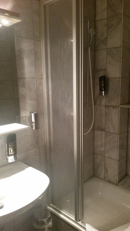 Imagen de la habitación del Hotel Zentrum Hannover. Foto 11