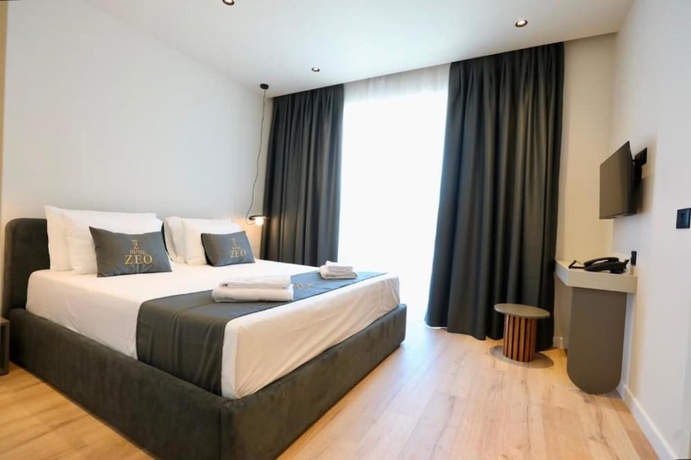 Imagen de la habitación del Hotel Zeo. Foto 13