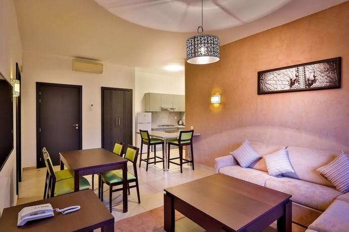 Imagen de la habitación del Hotel Zephyr Club Resort and Spa. Foto 4