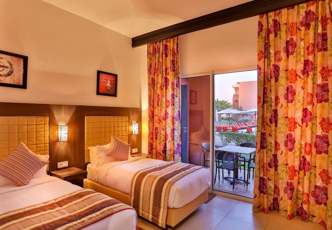 Imagen de la habitación del Hotel Zephyr Club Resort and Spa. Foto 16