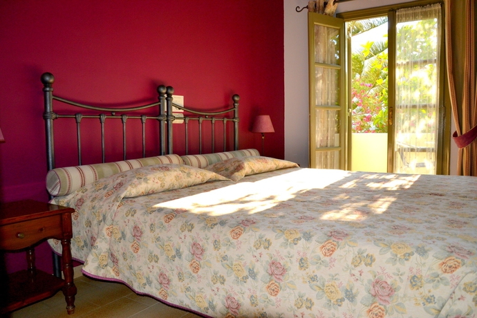 Imagen de la habitación del Hotel Zephyros, Kamari. Foto 14